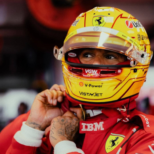 Lewis Hamilton se alătură Ferrari în 2025