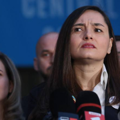 Politicienii, abandonați de membri după alegeri