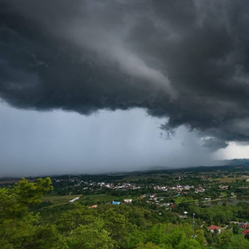 Vremea se schimbă radical, în județul Dâmbovița. Urmează o săptămână cu ploi și temperaturi mai mici decât normalul perioadei