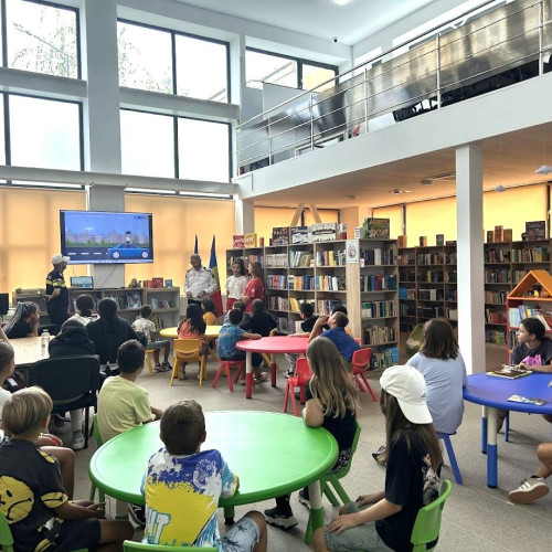 Lecție de responsabilitate pentru copii aflați în „Vacanță, la Bibliotecă”
