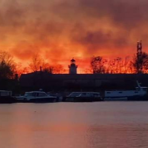 Incendiul din Delta Dunării se extinde