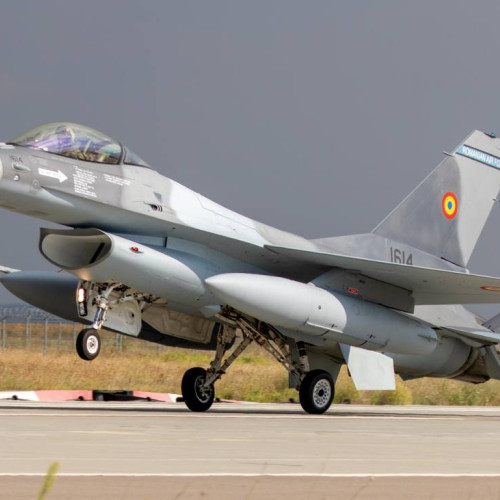 România primește încă șase aeronave F-16 de la Olanda pentru instruirea piloților ucraineni