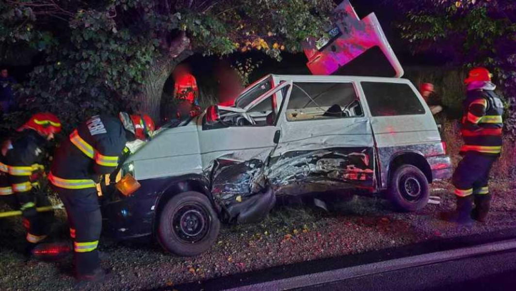 Accident grav în Horodnic de Jos: trei răniți, un bărbat decedat