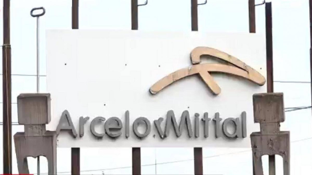 Compania siderurgică ArcelorMittal oprește definitiv activitatea la fabrica din municipiul Hunedoara
