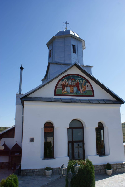 Mitropolitul Nifon va sfinți biserica din Dealu Frumos, Dâmbovița