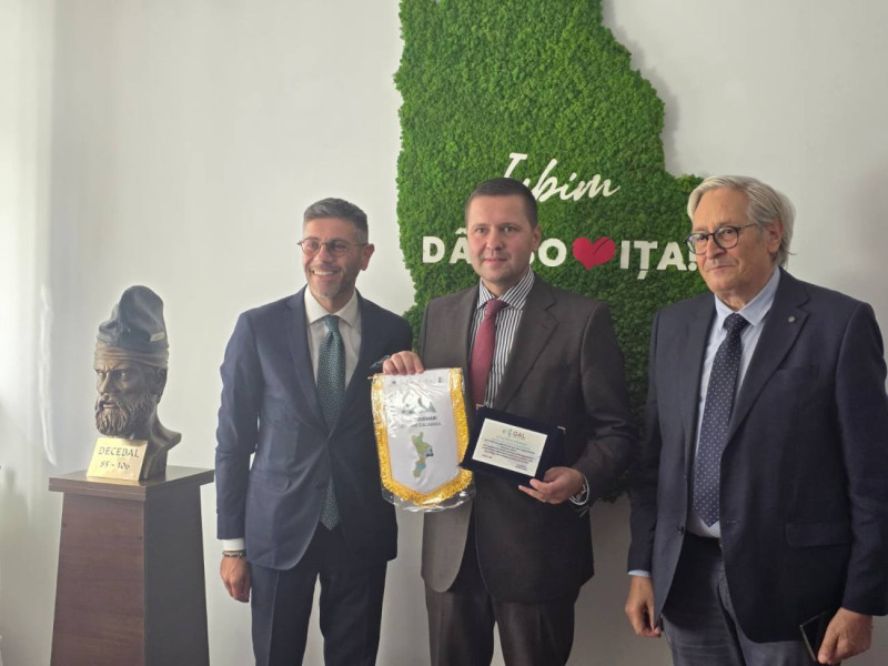 Delegatie din Italia în vizită de colaborare în județul Dâmbovița