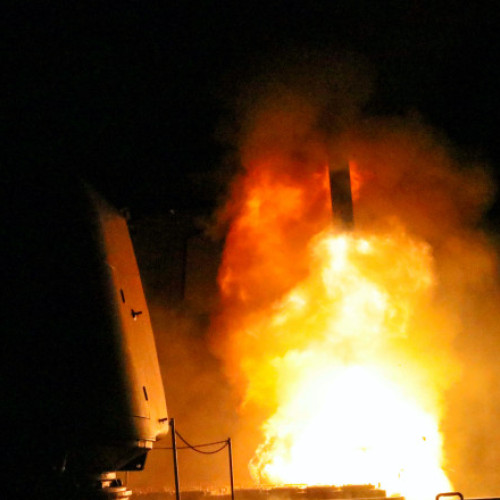 Donald Trump ia în calcul furnizarea rachetelor Tomahawk Ucrainei pentru a presa Rusia și Europa