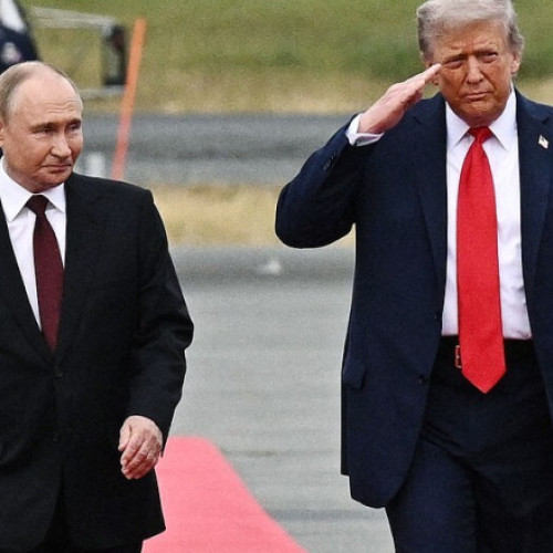 Kremlinul respinge avertismentul lui Trump privind prăbușirea economiei ruse