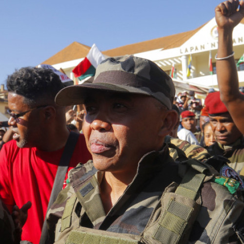 Colonelul Michael Randrianirina, noul președinte al Madagascarului după un salt rapid în putere