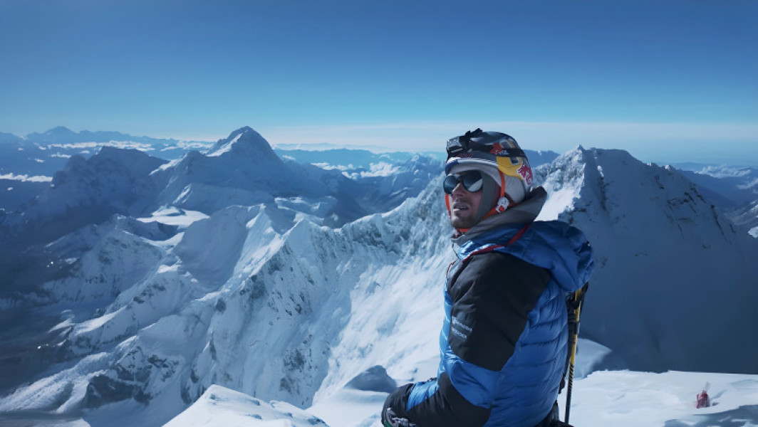 Andrzej Bargiel a realizat prima coborâre completă pe schiuri pe Everest fără oxigen suplimentar