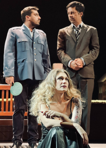 Teatrul Tony Bulandra găzduiește spectacolul „Steaua fără nume” în 19 octombrie