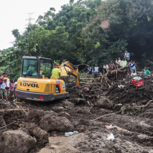 Furtuna Fengshen a provocat moartea a şapte persoane şi zeci de mii de evacuări în Filipine