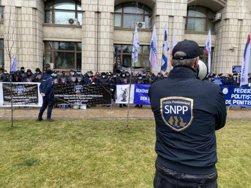 Polițiștii din penitenciare anunță proteste în octombrie față de reorganizare și condiții