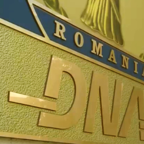 Inspector antifraudă prins în flagrant în timp ce primea mită de 3.000 lei