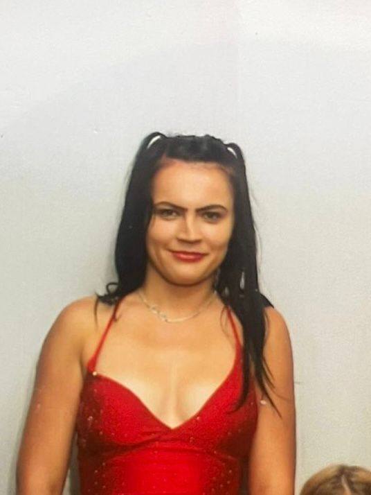 Tânără dispărută din comuna Crângurile, căutată de poliție