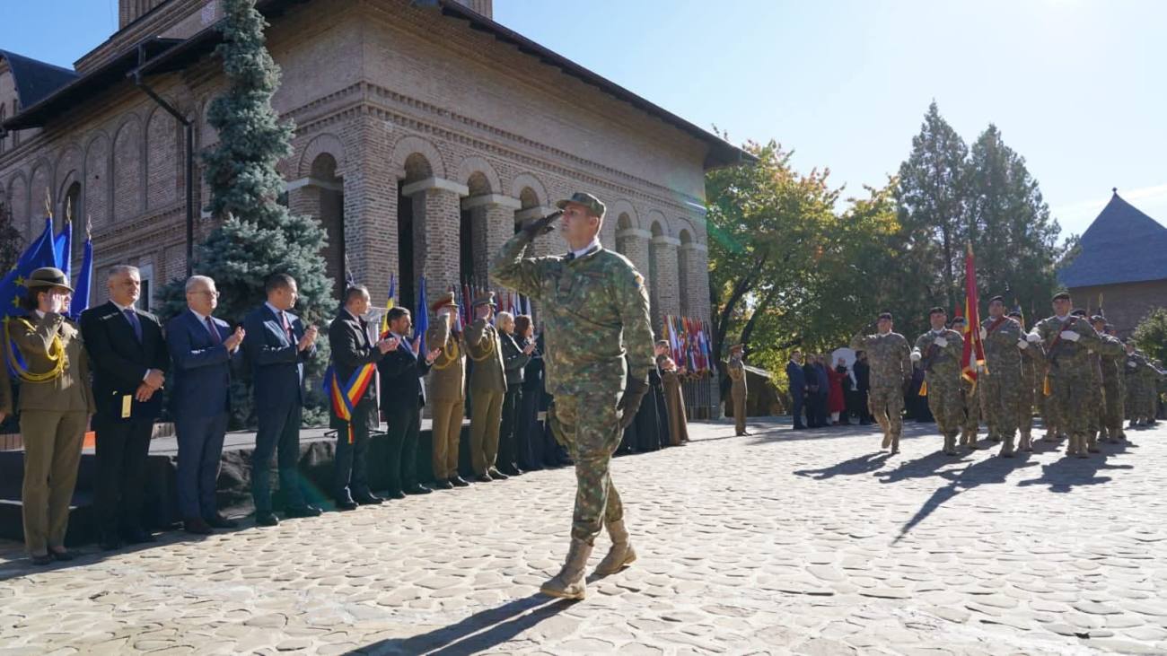 Ceremonial dedicat Zilei Armatei României la Curtea Domnească din Târgoviște