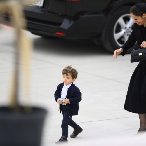 Familia președintelui Nicușor Dan prezentă la sfințirea Catedralei Naționale