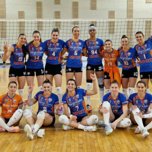 CSM Târgoviște s-a calificat în semifinalele Diviziei A1 la volei feminin