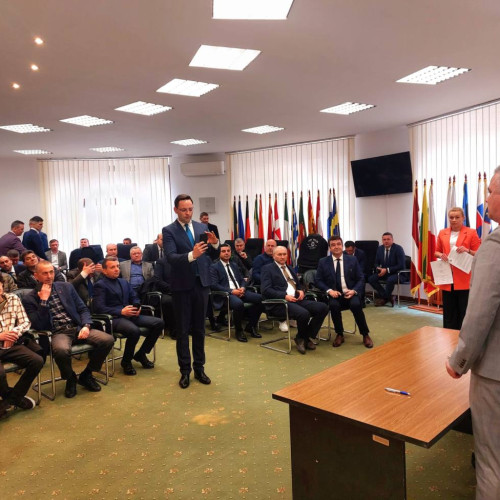 Ministrul Transporturilor semneaza noi contracte pentru modernizarea infrastructurii din Dâmbovița prin Programul Național de Investiții Anghel Saligny la Ministerul Dezvoltării