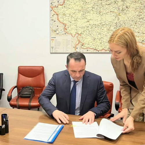 Noi mobilier școlar pentru școlile din Târgoviște: 9.000.000 lei din fondul PNRR